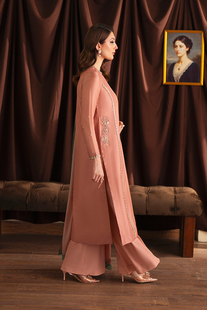 PEACHY ELEGANCE