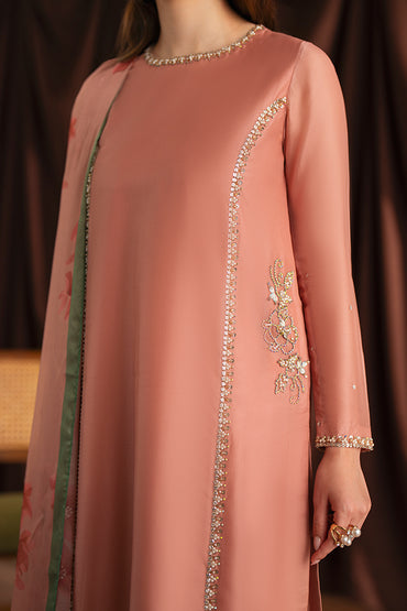 Peachy Elegance