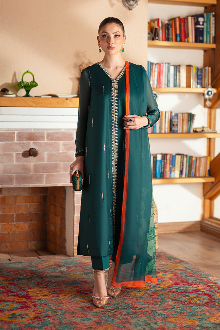 GREEN GLAMOUR