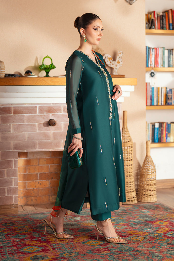 GREEN GLAMOUR