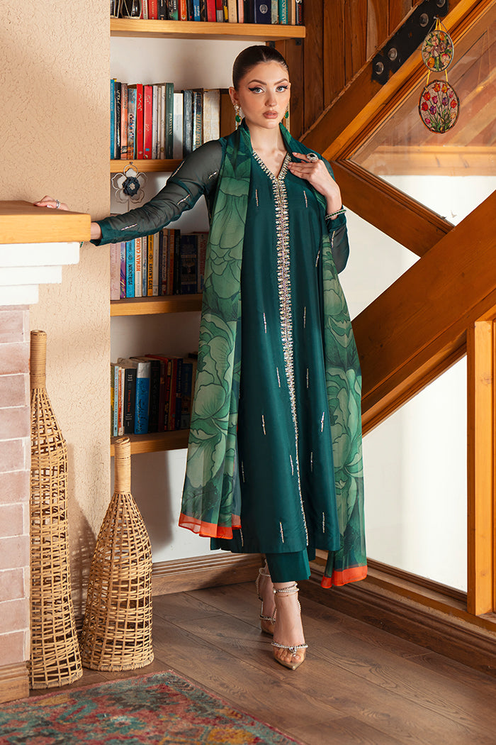 GREEN GLAMOUR