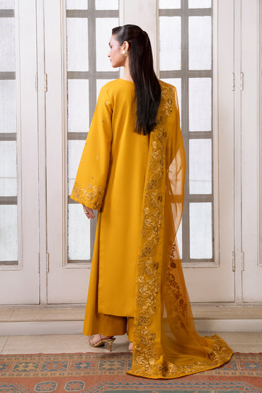MUSTARD LUXE