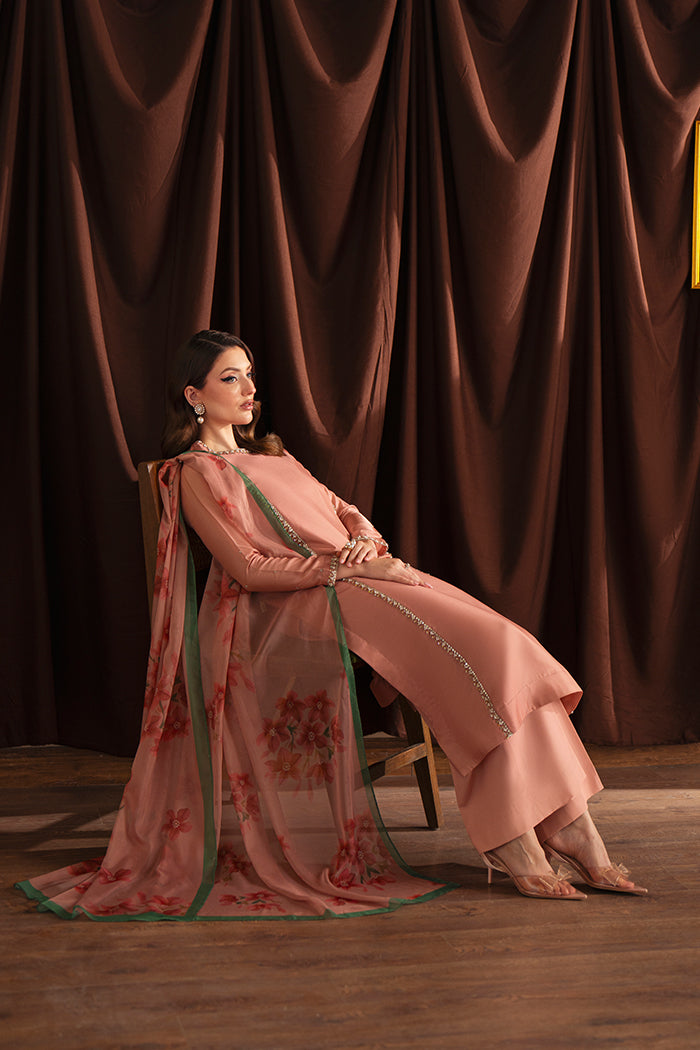PEACHY ELEGANCE