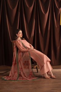 PEACHY ELEGANCE