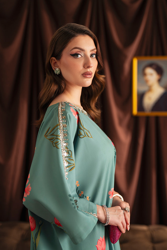 TEAL ELEGANCE