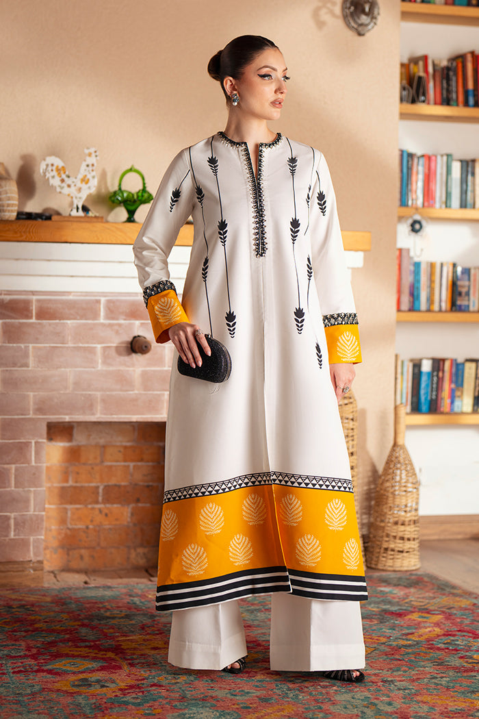 CONTRAST COUTURE